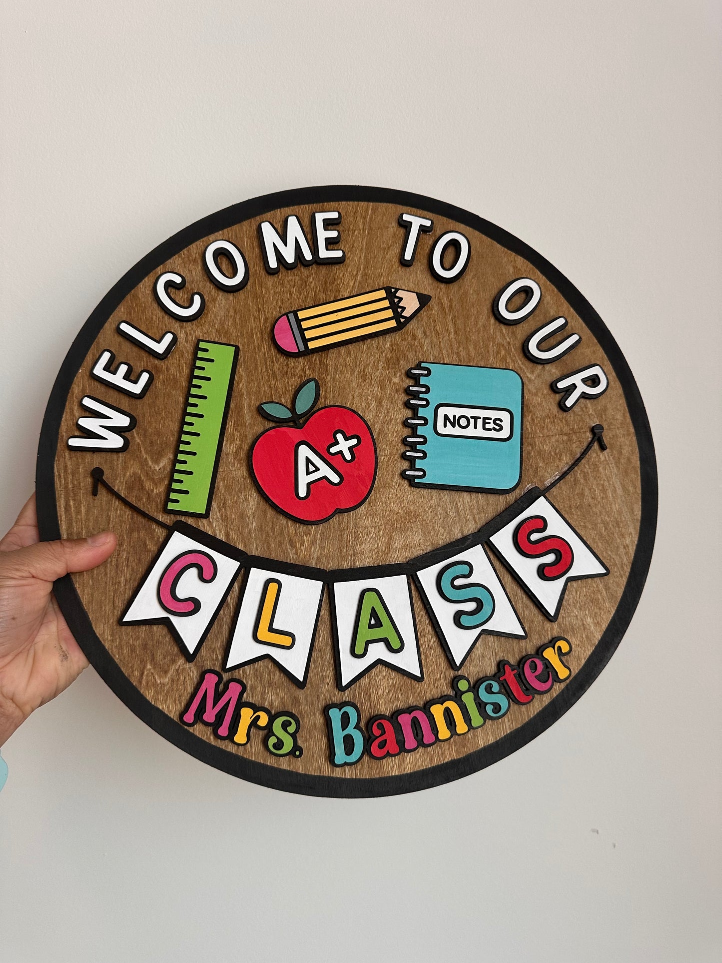 Custom Teacher & School Staff Signs – 14” Round